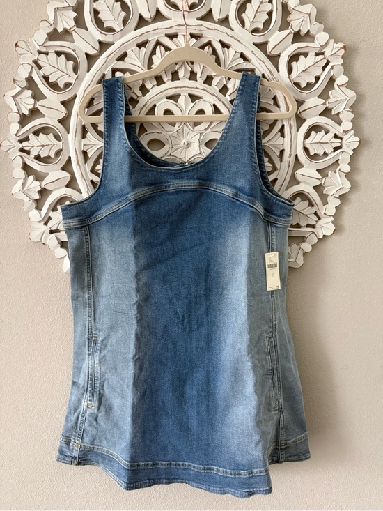 Anthropologie Dresses & Skirts - Pilcro by Anthropologie Two Toned Seamed Denim Sleeveless Dress NWT Large